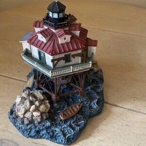 Harbour Lights Thomas Point MD Lighthouse Figurine B486 1998 Red White Blue